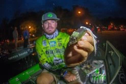 Abu Garcia Adrian Avenas Fantasista Premier / REVO4 Rocket LH Frog Casting Combo -Abu Garcia adrian avenas abu garcia fnpc73 7 revo4 rocket l frog casting combo 05522.1651242879