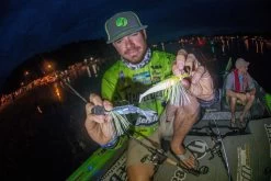 Abu Garcia Adrian Avenas Villain 2.0 / Revo AL-F LH Chatterbait Casting Combo -Abu Garcia adrian avenas abu garcia vc70 6 revoal f l chatterbait casting combo 45050.1651242885